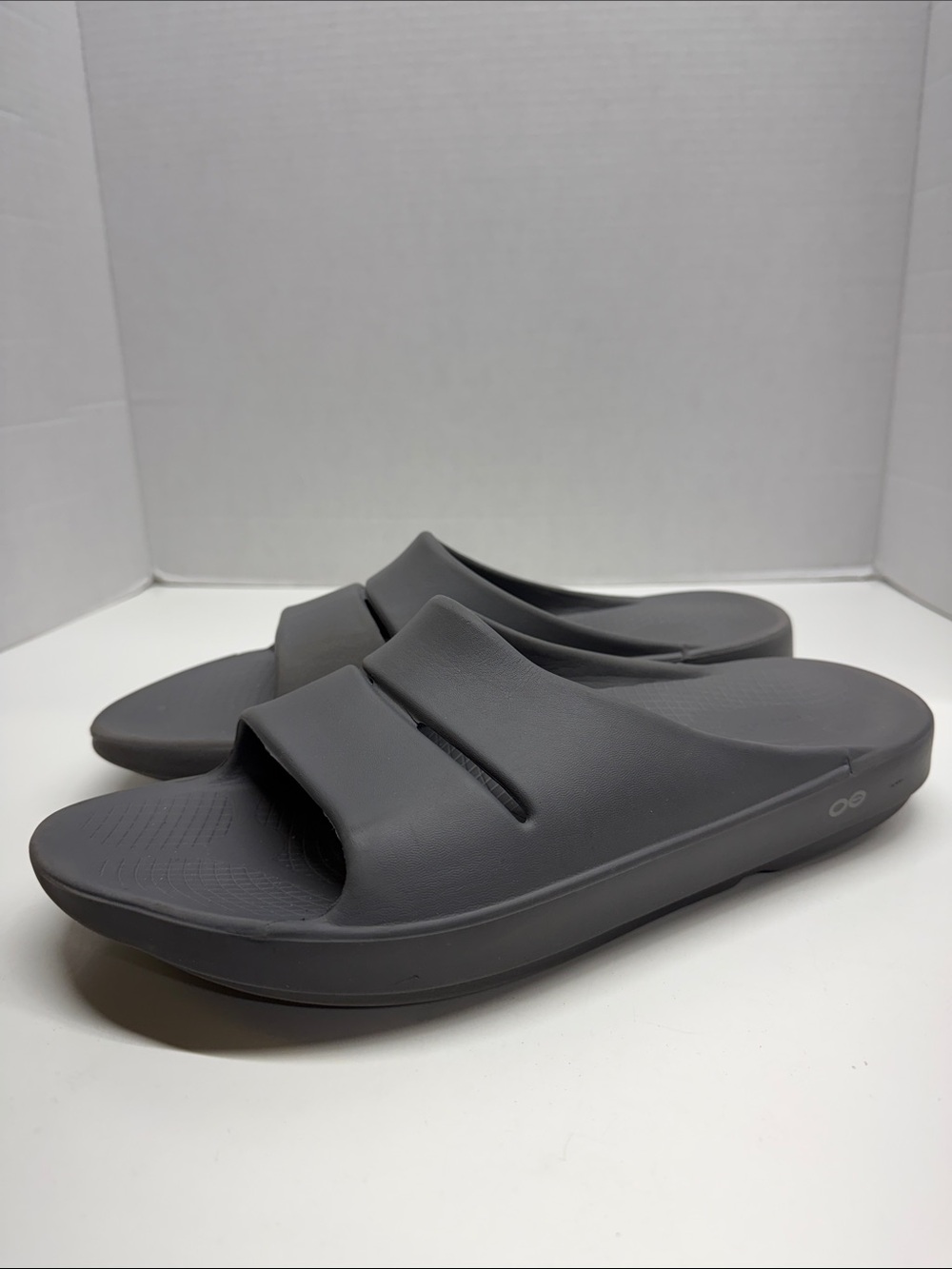 Oofos ooahhh Sandal Slides Slip On Flip Flop Orthopedic Shoes Gray Men's Size 14